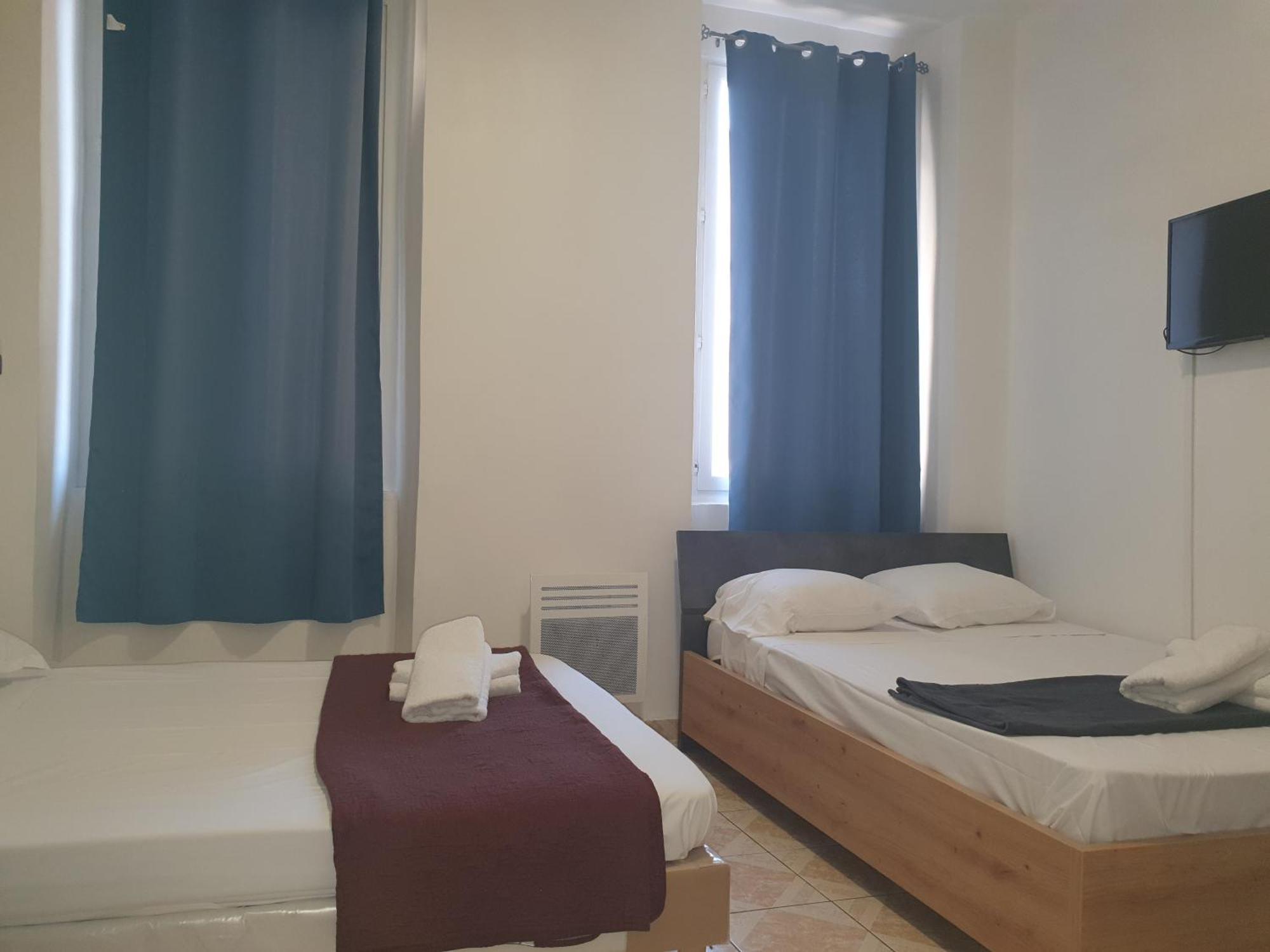 Hotel Du Centre 마르세유 객실 사진